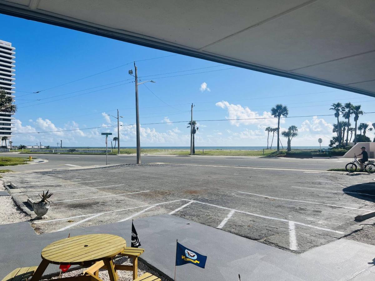 1915 Beach Club Daytona Beach Exterior photo